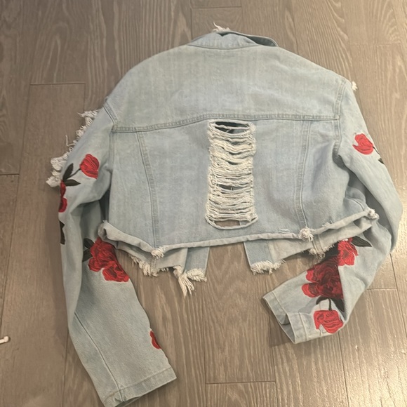 Cropped rose denim jacket size small - Picture 3 of 3